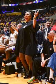 Lizzo Twerking In A Thong At The Lakers Game Is A Damn