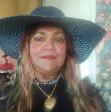 Huang Biren 黄碧仁- It's the first day of school for daughter Janessa. Wishing  all students the very best in the school year ahead!