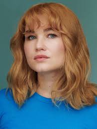 Featuring Ella, Largometraje cinemátografico, Drama, Juventud, Música,  Romántico, 2021-2022