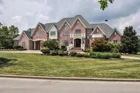 39 Governors Way Brentwood Tn 37027 Brentwood Beautiful Homes House Exterior