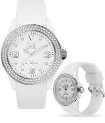 Elles nous montrent tout sans pudeur et sans complexes. Guide Des Plus Belles Montres Femme Edition 2021