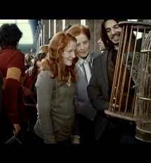 Harry potter lavender brown death. Can Someone Tell Me Who She Is I Saw This On Last Scene Of Harry Potter Deathly Hollows 2 I Thought Of Lavender Brown But She Died Harrypotter