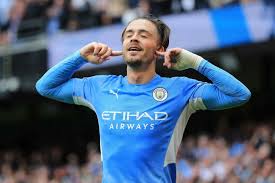 Aston villa don't want to sell their captain, and have offered him a new and improved contract to try to persuade him. Fgawc9jzr2f Km