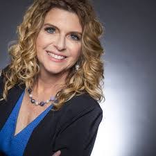 Kim Segura's Instagram, Twitter & Facebook