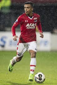 Join the discussion or compare with others! Uefa Europa League On Twitter One To Watch 17 Year Old Defender Owen Wijndal Made His League Debut For Az On Saturday Uel