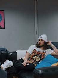 Facebook gives people the power to. Pin By Kenia Berenice On Bby Russ Russ Rapper Russ Diemon Russ Vitale