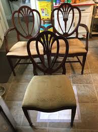 A real find antiques has 2 floors packed with antique dining room tables, shield back chairs, unique antique pieces, art, mirrors, bedroom sets and more. 3 Vintage Drexel Mahogany Dining Room Chairs Hepplewhite Shield Back Armchairs 1880759416