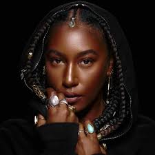 🎤 Le 6 décembre prochain au Théâtre Palace, revivez la magie du ERAS TOUR  grâce à la 𝙏𝙖𝙮𝙡𝙤𝙧 𝙎𝙬𝙞𝙛𝙩 𝙙𝙪 𝙌𝙪𝙚́𝙗𝙚𝙘 : JIMMY MOORE Drag! →  3 heures de spectacle, 25 changements