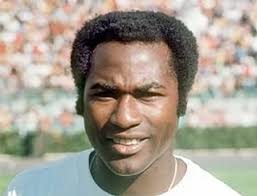 75 anos de Edu: veja lances geniais da carreira do ídolo santista