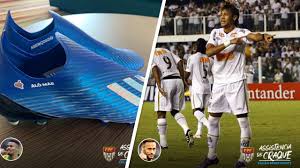 nejˈmaʁ dɐ ˈsiwvɐ ˈsɐ̃tus ˈʒũɲoʁ; Neymar Gabriel Jesus Kaka E Outros Craques Doam Itens Para Leilao Beneficente Veja O Que Cada Um Deu