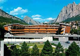 Cartolina di cortina stadio olimpico. Ak Ansichtskarte Cortina D Ampezzo Stadio Olimpico Del Ghiaccio Olympia Eisstadion Dolomiten Kat Cortina D Ampezzo Nr Kb21444 Oldthing Ansic