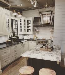 Allow the coat to dry for 24 hours, unless otherwise directed by the paint's label. National Kitchen Bath Association Design Awards Midwest Home