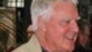 i>Janet McAllister:</i> The art of celebrity speed dating, with no threat  of romance