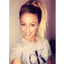 Stephanie Shuck's Instagram, Twitter & Facebook