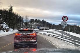 Jun 22, 2021 · oslofjordtunnelen vil være stengt i begge retninger tirsdag morgen på grunn av bilberging og opprydningsarbeid ved sætre, hurumlandet i asker, opplyser politiet i oslo på twitter. Ulykker Og Hendelser Oslofjordtunnelen Oslofjordtunnelen Apen Igjen Etter Stenging I Begge Retninger