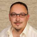 Uwe Freund in der XING Personensuche finden