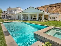 See more ideas about kylie jenner house, jenner house, kylie jenner. A Guide To Kylie Jenner S Real Estate Empire