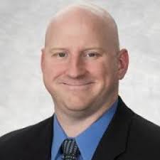 Daniel Eads's Instagram, Twitter & Facebook