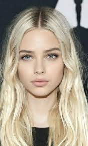 Lora Arthur (mrsloraarthur)