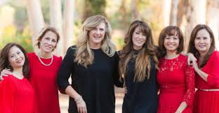 If you get your hair colored at the salon, you know there are two commonly used techniques that pros use to apply color: Plastic Wrap An Alternative To Aluminum Foil Plaza Hair Salon