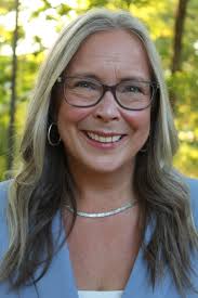 Dr. Lynn Luna Jones, Psychologist, Chagrin Falls, OH, 44023