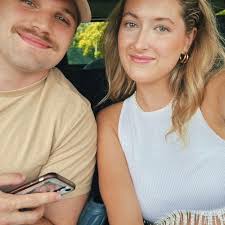 Kayla Eaton's Instagram, Twitter & Facebook