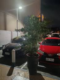 fiesta ang traffic ngayon..