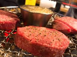 gaw pyonn instagram 旨飯 長春館 さん 厚切り上タン塩 肉厚かつ柔らかい 歴史ある安定した美味さ 新宿 東京 長春館 焼肉 タン タン塩 肉厚 厚切り牛タン 肉 shinjuku tokyo yakiniku beeftongue 焼肉 飯テロ 美味しい