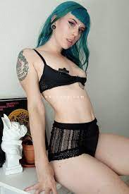 Elea Samsa - Escort Directory