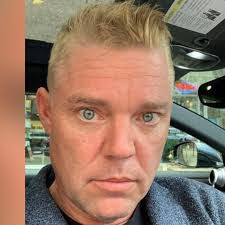 Jordan Melville's Instagram, Twitter & Facebook