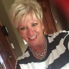 Debbie Besser's Instagram, Twitter & Facebook