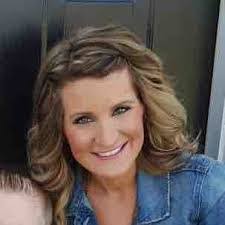 Carrie Bartholomew's Instagram, Twitter & Facebook