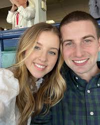 l a u r e n (@lrn.f_) · Instagram 照片和视频