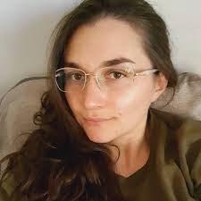 Silvia Benitez's Instagram, Twitter & Facebook