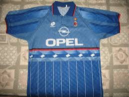 Milan got back to the level at which it had performed in consecutive seasons between 1992 and 1994, resulting in the domestic league title. Ac Milan Maglia Da Trasferta Maglia Di Calcio 1995 1996 Sponsored By Opel