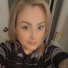 Trisha Hadley's Instagram, Twitter & Facebook