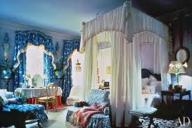 Mario Buatta Fifty Years Of American Interior Decoration Mario Buatta American Interior Dreamy Bedrooms