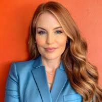 Leah Hoffman's Instagram, Twitter & Facebook