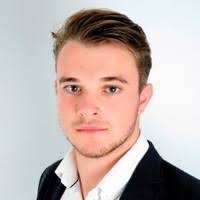 10 "Andrew Born" profiles