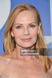 257 Elizabeth Taylor Leadership Award Stock Photos, High-Res Pictures, and  Images