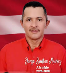 Le atiende los días domingo y martes frente al parque. Glendy Torres  Candelaria Lempira