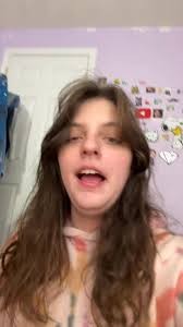 It’s okay to laugh at my yarn frog he’s wonky 😂 #yarn #pompom  #thriftstorefinds #craftkit #diy