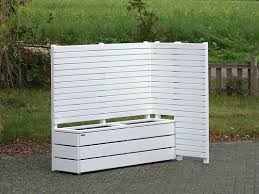 Sichtschutz Rankgitter Spalier Mit Und Ohne Pflanzkasten Nach Mass Holzweise In 2021 Sichtschutz Rankgitter Pflanzkasten