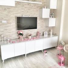 Uygun fiyatli olmalari da sart tabi. Yasemin Hanimin Pastel Tonlarda Zarif Ve Hayalimsi Evi Ev Gezmesi Evler Oturma Odasi Fikirleri Ev Icin