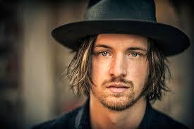 Mark Tharrington's Instagram, Twitter & Facebook