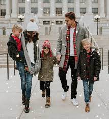 Merry Christmas Hello Fashion Family Photo Outfits Winter Family Photos Hello Fashion