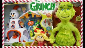 The Grinch Movie Toys Playsets Heart Glows Grinch Who Ville Town Square Youtube