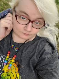 Either you are the person in this video, or you love someone like this. We  are everywhere. Here's the thing… For those with neuro divergent brains, it  impacts EVERYTHING. How we show