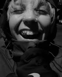 SBD (@sillybitchesdie) • Instagram photos and videos