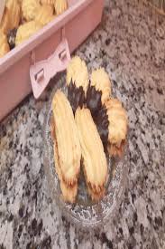 Fourssans Pommade Petits Beurre Oeufs Verre 125g Food De 12 Su Petits Fours Sans Oeufs 125g De Beurre Pommade 1 2 Verre De Suyou C In 2020 Griddle Pan Pan